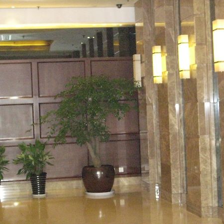 Beijing New World Centre Aparthotel Dış mekan fotoğraf